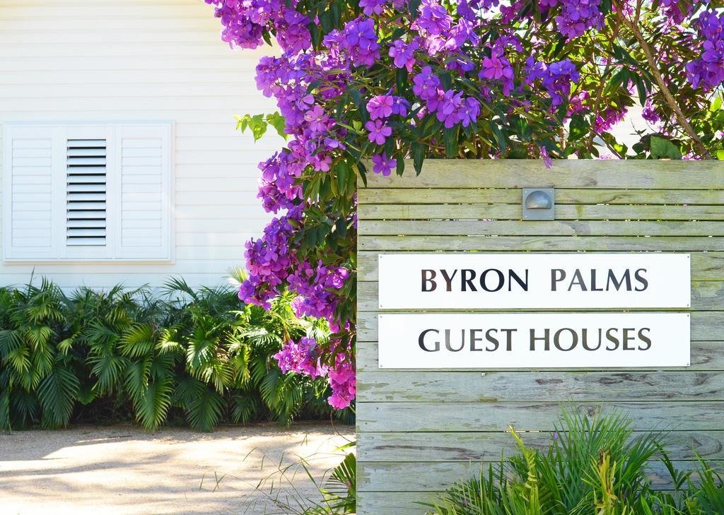 Byron Palms Guesthouse & Spa - Adults Only バイロンベイ エクステリア 写真